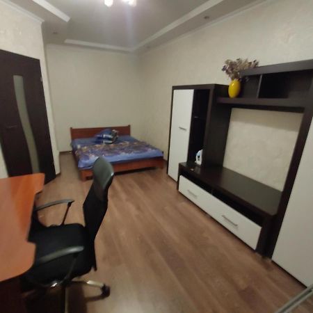 Daily Rent Apartments 5 Ивано-Франкивск Екстериор снимка